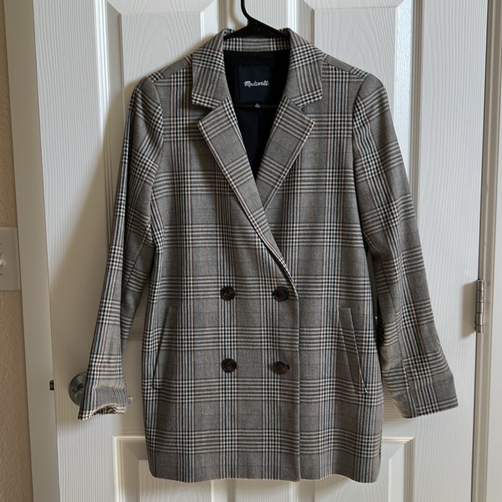 Madewell Caldwell Double-Breasted Blazer in Plaid - Picture 6 of 7